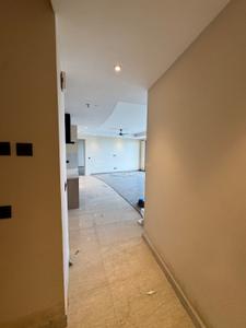 Kitchen Image of 3460 Sq.ft 3.5 BHK Apartment / Flat for rent in Supertech Supernova, Sector 94 Noida for Rs. 120000