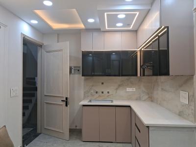 Living Room Image of 600 Sq.ft 2 BHK Builder Floor for sale in Dwarka Mor New Delhi for Rs. 4000000
