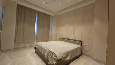 Bedroom Image of 1800 Sq.ft 3 BHK Builder Floor for rent in Green Park New Delhi for Rs. 250000