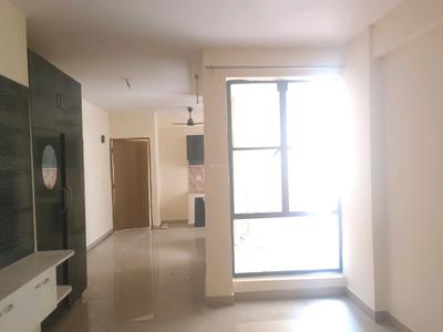 Living Room Image of 550 Sq.ft 1 BHK Apartment / Flat for sale in Ninex RMG Residency, Sector 37C Gurgaon for Rs. 4950000
