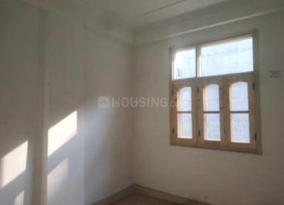Bedroom Image of 690 Sq.ft 2 BHK Builder Floor for sale in Jamia Nagar New Delhi for Rs. 5800000