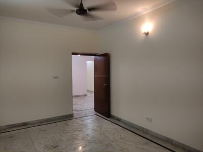 Bedroom Image of 1600 Sq.ft 3 BHK Apartment / Flat for sale in DDA Sector C Pocket 8, Vasant Kunj New Delhi for Rs. 45000000