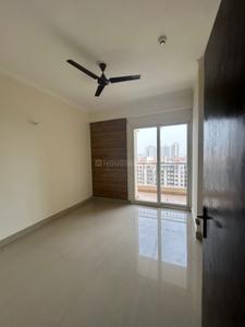 Hall Image of 2175 Sq.ft 4.5 BHK Apartment / Flat for sale in Amrapali Crystal Homes Phase 1, Sector 76 Noida for Rs. 29036250