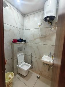 Image of 600 Sq.ft 2 BHK Builder Floor for rent in Sector 7 Rohini, New Delhi for Rs. 22000