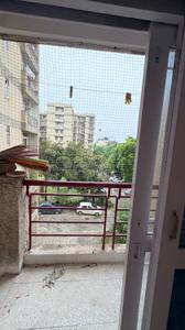Balcony Image of 1600 Sq.ft 3 BHK Apartment / Flat for rent in Sri Niketan Apartments, Sector 7 Dwarka New Delhi for Rs. 45000