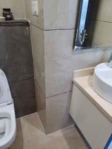 Bathroom Image of 1550 Sq.ft 3 BHK Apartment / Flat for rent in Hero Homes, Sector 88 Mohali for Rs. 50000