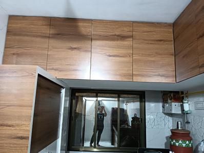 Kitchen Image of 750 Sq.ft 1 BHK Apartment / Flat for sale in Narotam Nagar Surat for Rs. 3500000