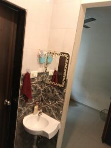 Bathroom Image of 950 Sq.ft 2 BHK Apartment / Flat for rent in Gangapur Nashik for Rs. 16000