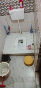 Bathroom Image of 1000 Sq.ft 2 BHK Builder Floor for sale in Pritam Nagar Allahabad for Rs. 4500000