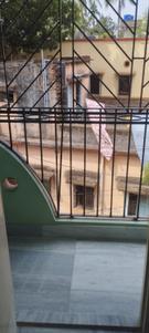 Balcony Image of 700 Sq.ft 2 BHK Apartment / Flat for rent in Kamdahari Kolkata for Rs. 12000