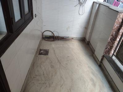 Balcony Image of 1400 Sq.ft 3 BHK Builder Floor for rent in Preet Vihar New Delhi for Rs. 35000