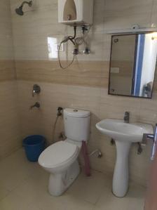 Image of 1050 Sq.ft 2 BHK Apartment / Flat for sale in Supertech Ecociti, Sector 137, Noida for Rs. 10500000