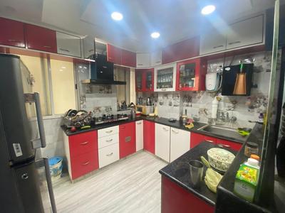Kitchen Image of 1600 Sq.ft 3 BHK Apartment / Flat for sale in Rajbansi Nagar Patna for Rs. 9600000