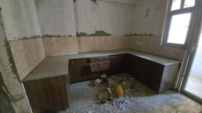 Kitchen Image of 3200 Sq.ft 4 BHK Apartment / Flat for sale in Sector 107 Noida for Rs. 35500000
