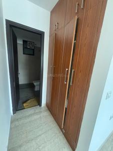 Bedroom Image of 1500 Sq.ft 3 BHK Builder Floor for rent in Malviya Nagar New Delhi for Rs. 70000