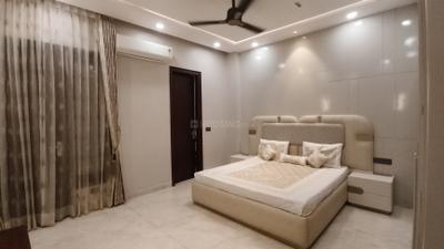 Bedroom Image of 2800 Sq.ft 5 BHK Builder Floor for sale in Indirapuram Ghaziabad for Rs. 39000000