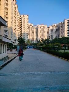 Image of 2410 Sq.ft 4.5 BHK Apartment / Flat for sale in Amrapali Silicon City, Sector 76, Noida for Rs. 25000000