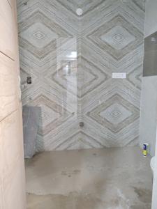 Common Bathroom Image of 1480 Sq.ft 4 BHK Apartment / Flat for sale in Sultanpur New Delhi for Rs. 12500000