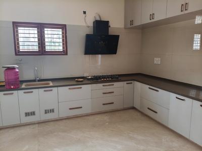 Kitchen Image of 1800 Sq.ft 2 BHK Builder Floor for rent in Rajajinagar Bengaluru for Rs. 80000