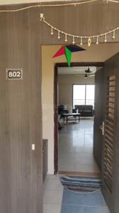 Bedroom Image of 2100 Sq.ft 3 BHK Apartment / Flat for rent in Devnandan Heights, Chandkheda Ahmedabad for Rs. 28500
