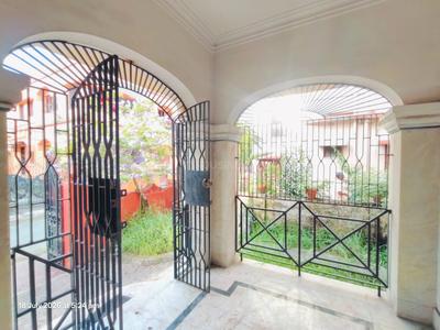 Balcony Image of 3500 Sq.ft 4 BHK Villa for sale in Patuli Kolkata for Rs. 18000000