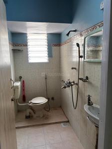 Bathroom Image of 2500 Sq.ft 4 BHK Independent House for rent in Sonari Jamshedpur for Rs. 25000