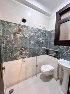 Bathroom Image of 1200 Sq.ft 3 BHK Apartment / Flat for sale in Sector 105 Gurgaon for Rs. 7600000