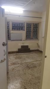 Image of 700 Sq.ft 1.5 BHK Apartment / Flat for rent in Santacruz West, Mumbai for Rs. 65000