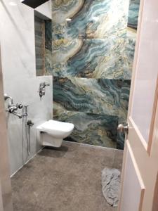 Bathroom Image of 550 Sq.ft 1 BHK Apartment / Flat for rent in RNA Regency Park, Kandivali West Mumbai for Rs. 36000