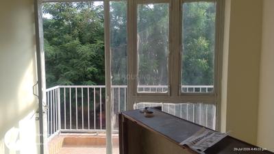 Balcony Image of 510 Sq.ft 1 BHK Apartment / Flat for rent in Swastik Apartment, Kisan Path Lucknow for Rs. 11000