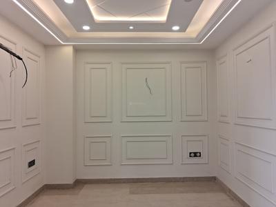 Living Room Image of 1800 Sq.ft 3 BHK Builder Floor for sale in Paschim Vihar New Delhi for Rs. 38500000