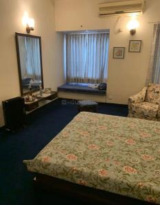 Bedroom Image of 4500 Sq.ft 4 BHK Builder Floor for rent in Safdarjung Development Area New Delhi for Rs. 300000