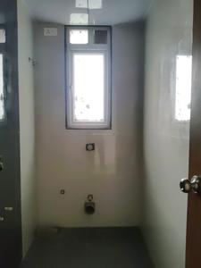 Common Bathroom Image of 900 Sq.ft 2 BHK Apartment / Flat for sale in Kalwa Thane for Rs. 12500000