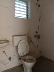Common Bathroom Image of 690 Sq.ft 3 BHK Apartment / Flat for sale in Shapoorji Pallonji Shukhobrishti Spriha Phase 9  by Shapoorji Pallonji Real Estate, New Town Kolkata for Rs. 6300000