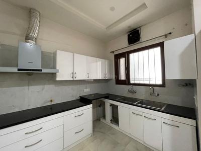 Kitchen Image of 3000 Sq.ft 3 BHK Builder Floor for rent in Emaar The Views, Sector 105 Mohali for Rs. 45000