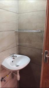 Bathroom Image of 1300 Sq.ft 2 BHK Apartment / Flat for rent in Rajshree Heights, Amraiwadi Ahmedabad for Rs. 24000