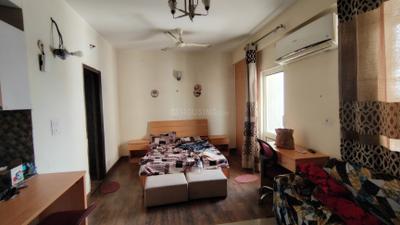Bedroom Image of 535 Sq.ft 1 RK Apartment / Flat for rent in Supertech Czar Suites, Omicron I Greater Noida for Rs. 18000
