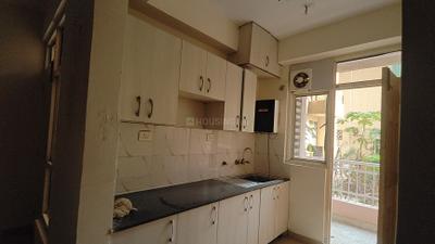 Kitchen Image of 1150 Sq.ft 2.5 BHK Apartment / Flat for rent in Supertech Cape Town, Sector 74 Noida for Rs. 29000