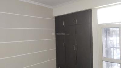 Bedroom Image of 1295 Sq.ft 2.5 BHK Apartment / Flat for sale in Panchsheel Wellington, Crossings Republik Ghaziabad for Rs. 9900000