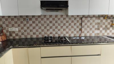 Kitchen Image of 1200 Sq.ft 2 BHK Apartment / Flat for rent in Mahagun Mantra I, Noida Extension Greater Noida for Rs. 25000