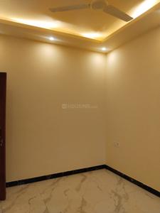 Bedroom Image of 1300 Sq.ft 4 BHK Independent House for rent in GMS Road Dehradun for Rs. 32000
