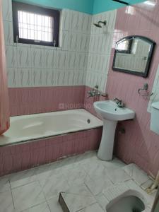 Bathroom Image of 1263 Sq.ft 2 BHK Apartment / Flat for sale in Gomti Nagar Lucknow for Rs. 6800000