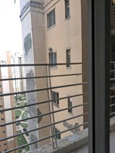 Living Room Image of 925 Sq.ft 2 BHK Apartment / Flat for sale in Paras Tierea, Sector 137 Noida for Rs. 8000000