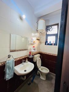 Image of 1100 Sq.ft 2 BHK Builder Floor for sale in Vaishali, Ghaziabad for Rs. 8000000