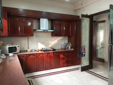 Kitchen Image of 5400 Sq.ft 4 BHK Builder Floor for sale in Navjeevan Vihar New Delhi for Rs. 85000000
