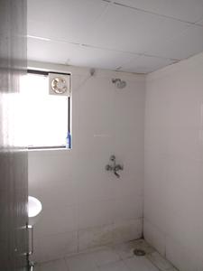 Common Bathroom Image of 750 Sq.ft 3 BHK Apartment / Flat for sale in Amolik Sankalp, Sector 85 Faridabad for Rs. 7500000
