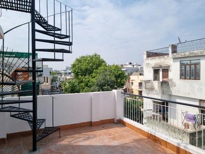 1 BHK Flat