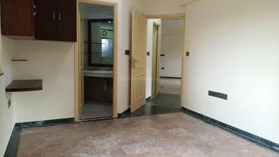 Bedroom Image of 980 Sq.ft 2 BHK Apartment / Flat for sale in Hiranandani Avalon, Powai Mumbai for Rs. 38000000