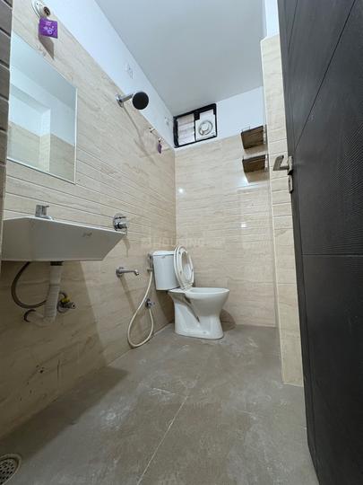 Mahalakshmi Nagar Bathroom 1