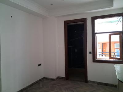 Bedroom Image of 1600 Sq.ft 3 BHK Apartment / Flat for sale in Sector 73 Noida for Rs. 5400000